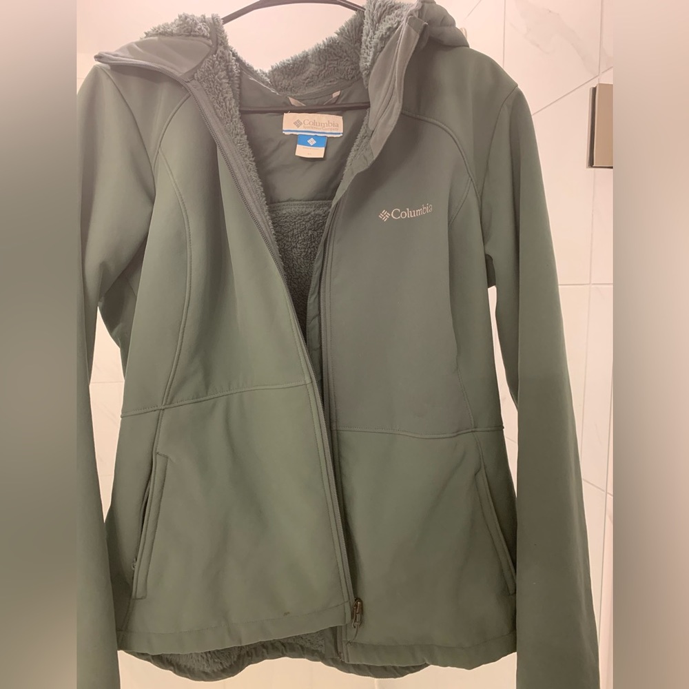 Columbia Women’s Lined Hooded Jacket
